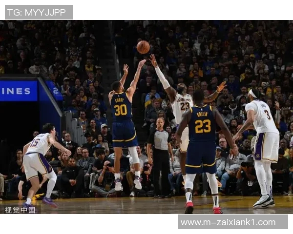 雷霆与魔术精彩对决视频回顾NBA赛场上演激烈较量